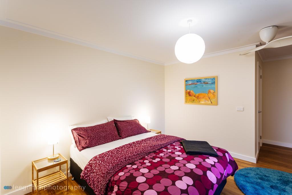 Stablebase Guest House Albany Bagian luar foto